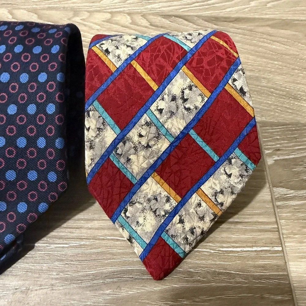 LOT OF 3 Brioni Italy Men's Silk Ties Blue Gold Floral Batik & Geometric Red_4